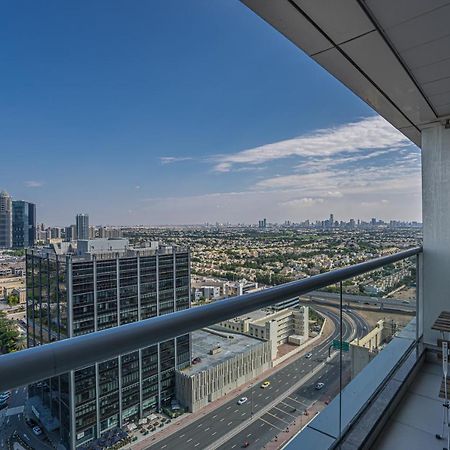 Higuests - Modern Studio With Incredible City Skyline View Дубай Екстер'єр фото